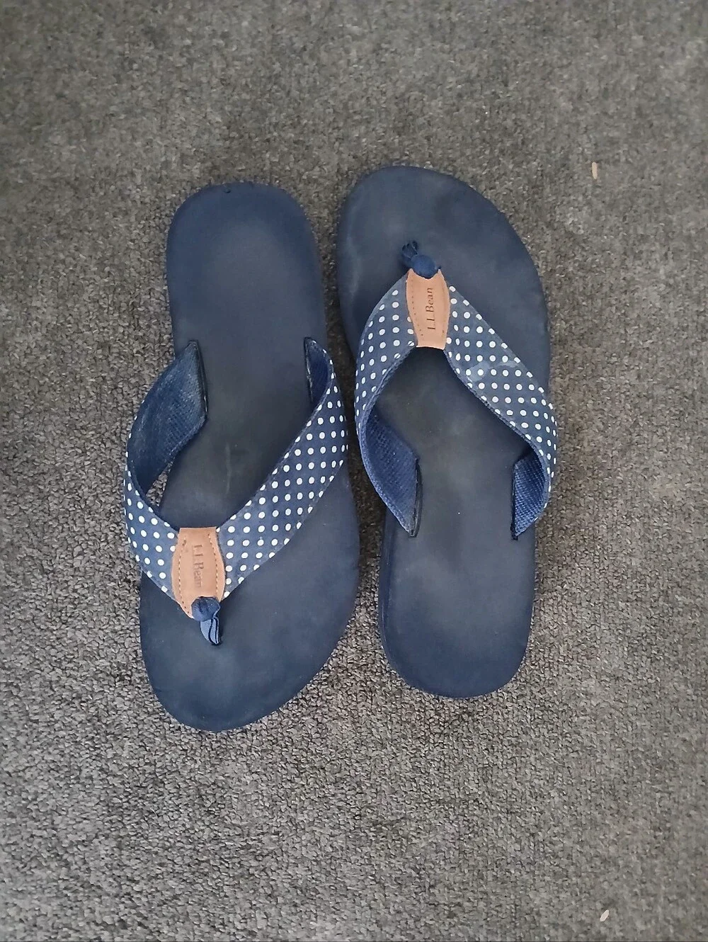 L.L. Bean Women's Navy Polka Dot Flip Flops Size 9M